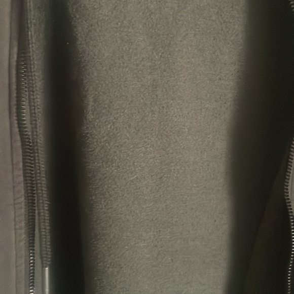 PreOwned Eddie Bauer Jacket Men’s. - Picture 5 of 12